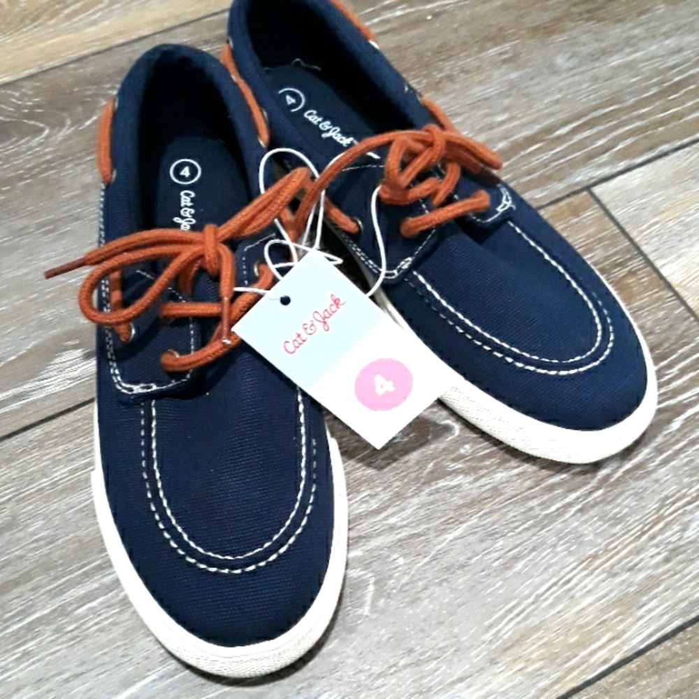 Cat and Jack blue canvas sneakers w brown laces. NWT. Size 4